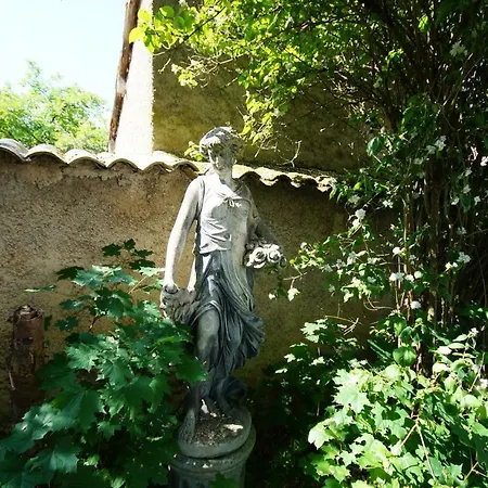 Le Clos Locations De Vacances