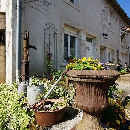 Lejlighed Le Clos Locations De Vacances Domrémy-la-Pucelle